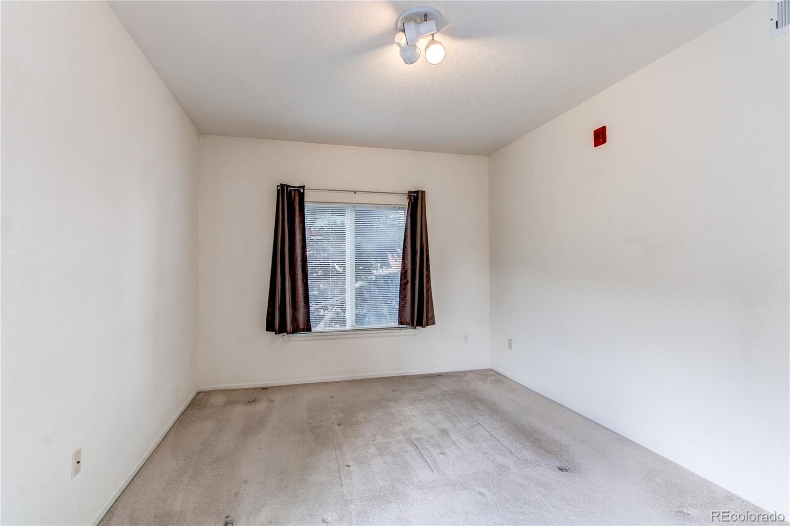 MLS Image #15 for 908 s yampa street,aurora, Colorado