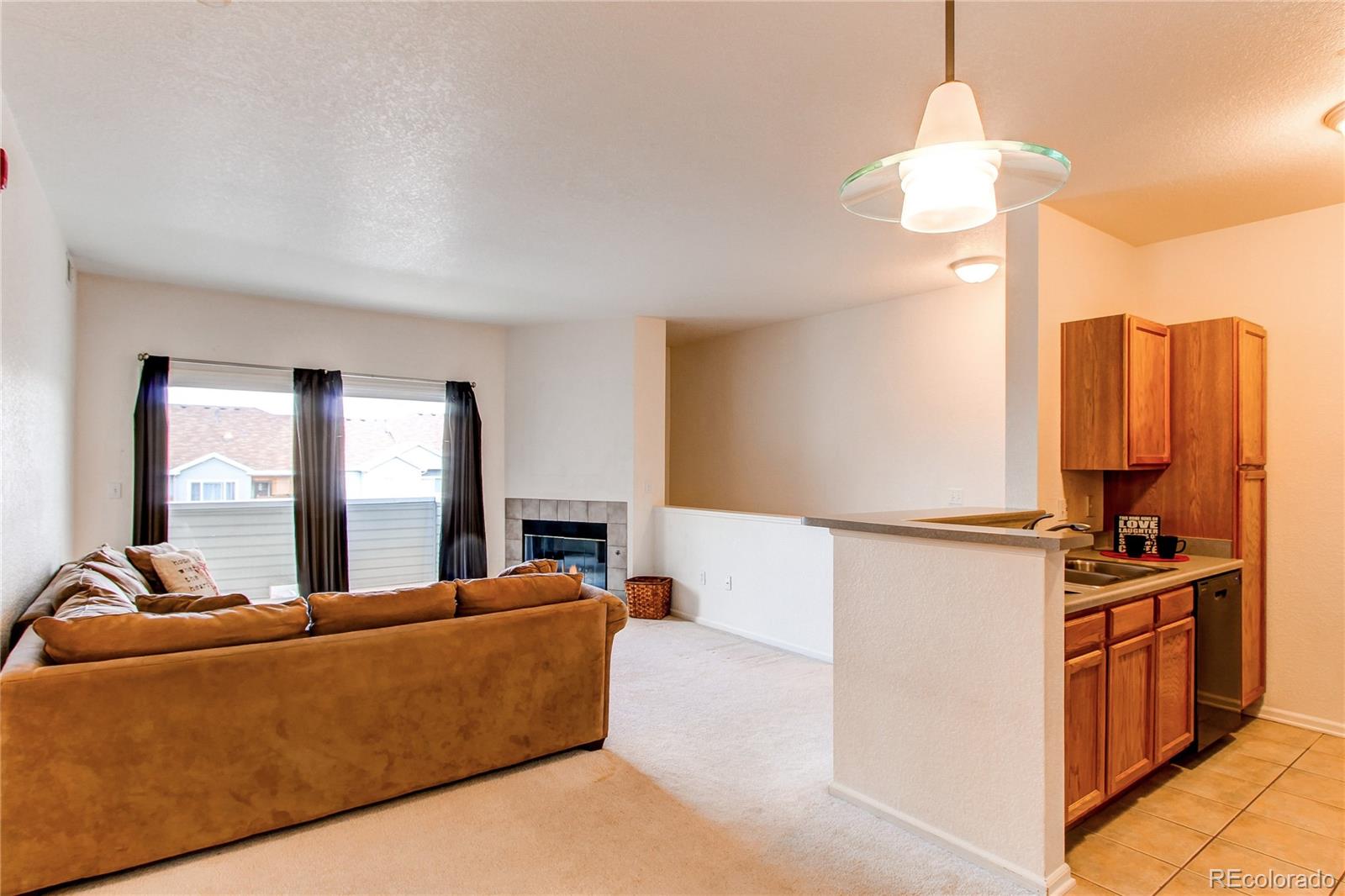 MLS Image #7 for 908 s yampa street,aurora, Colorado