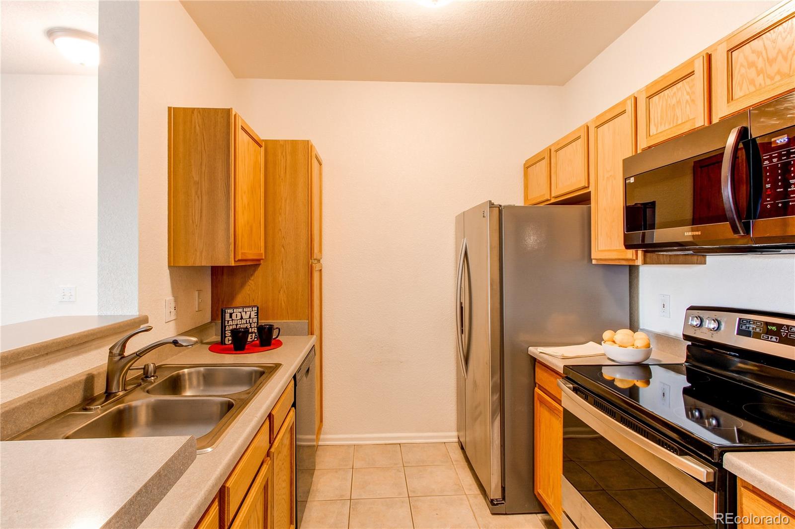 MLS Image #9 for 908 s yampa street,aurora, Colorado