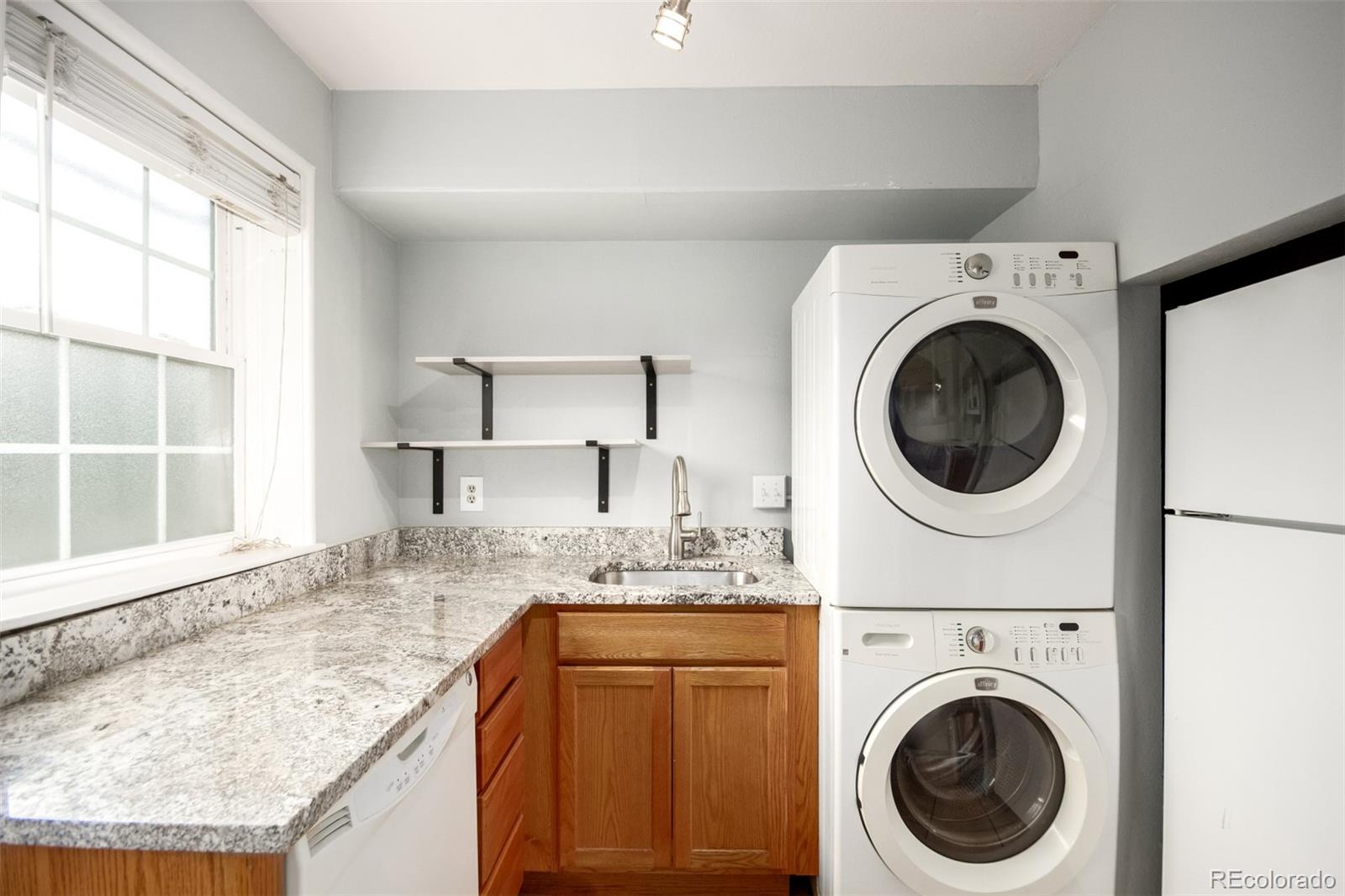 MLS Image #12 for 2856  jasmine street,denver, Colorado