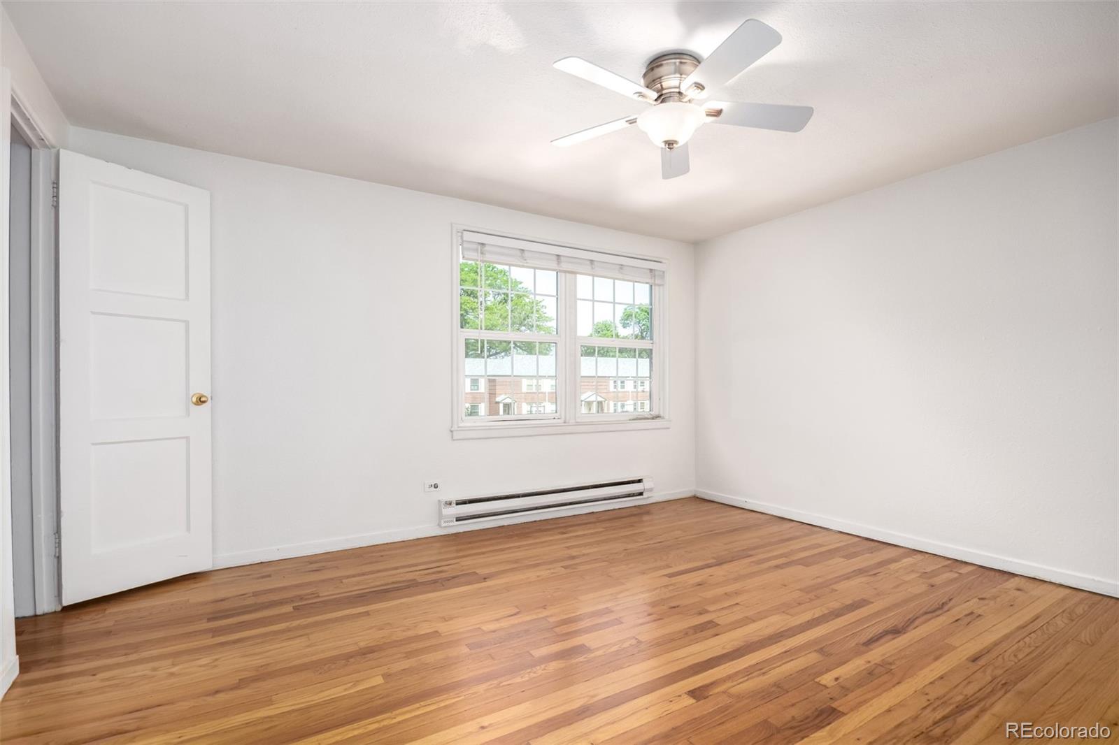 MLS Image #18 for 2856  jasmine street,denver, Colorado