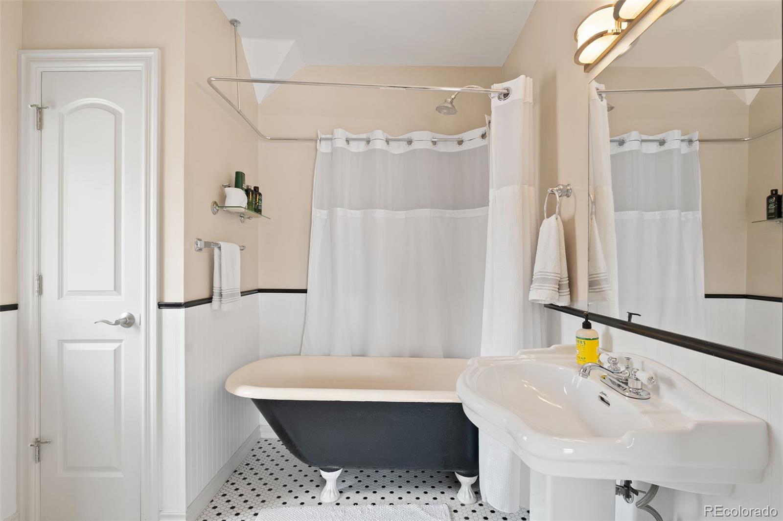 MLS Image #29 for 2021  eliot street,denver, Colorado