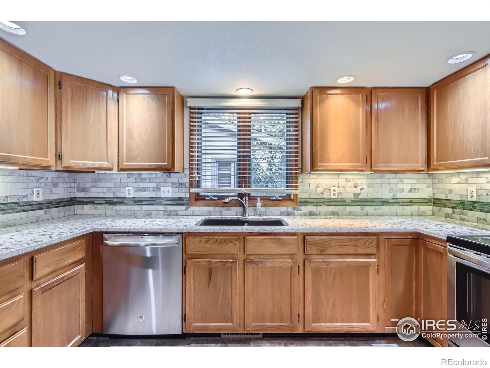 MLS Image #10 for 1154  spanish oak court,fort collins, Colorado