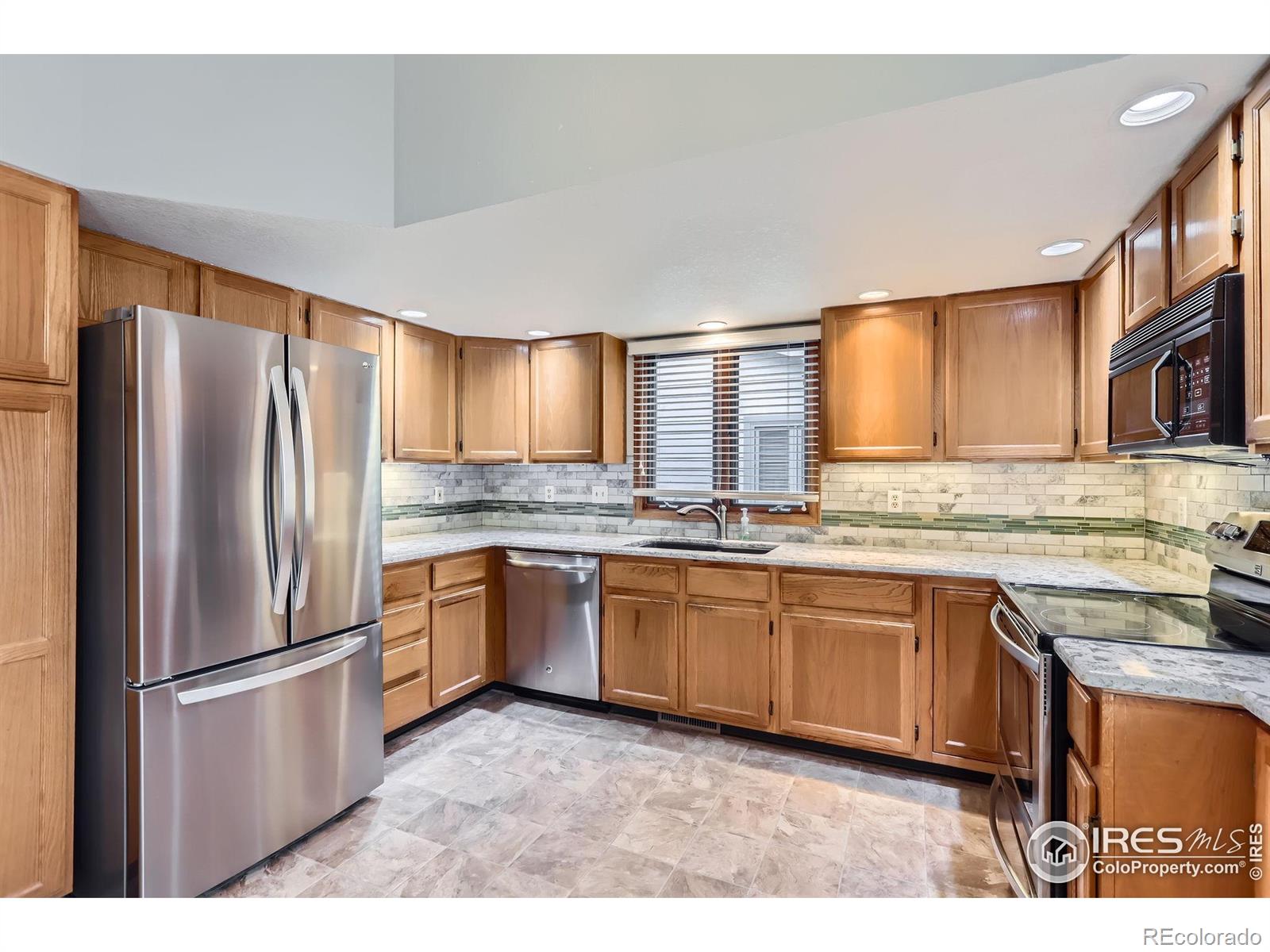 MLS Image #11 for 1154  spanish oak court,fort collins, Colorado