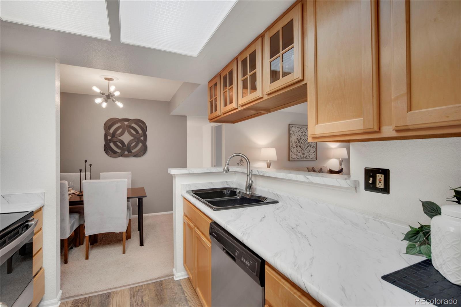 MLS Image #14 for 9160 e arbor circle,englewood, Colorado