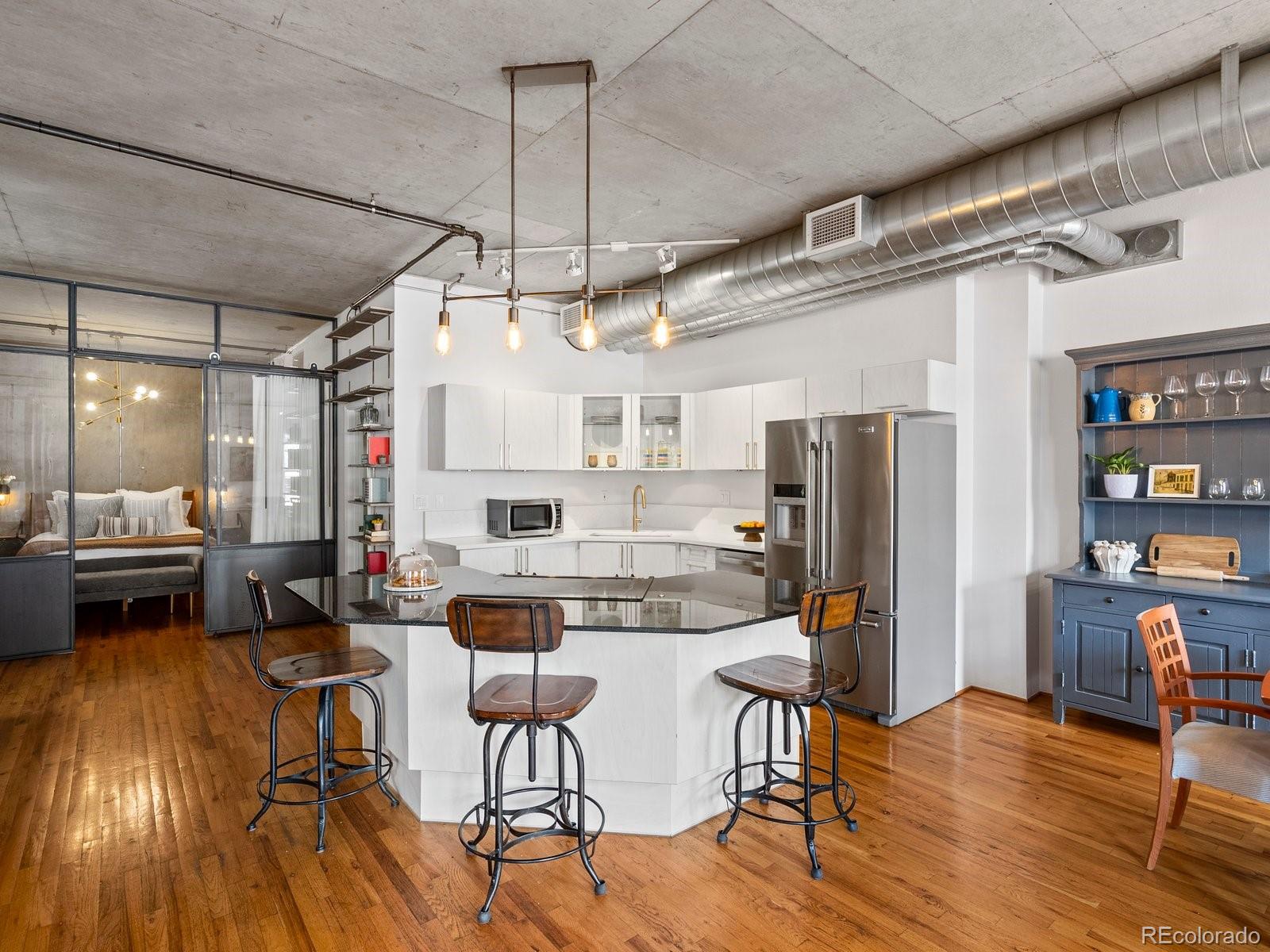 MLS Image #5 for 1499  blake street,denver, Colorado