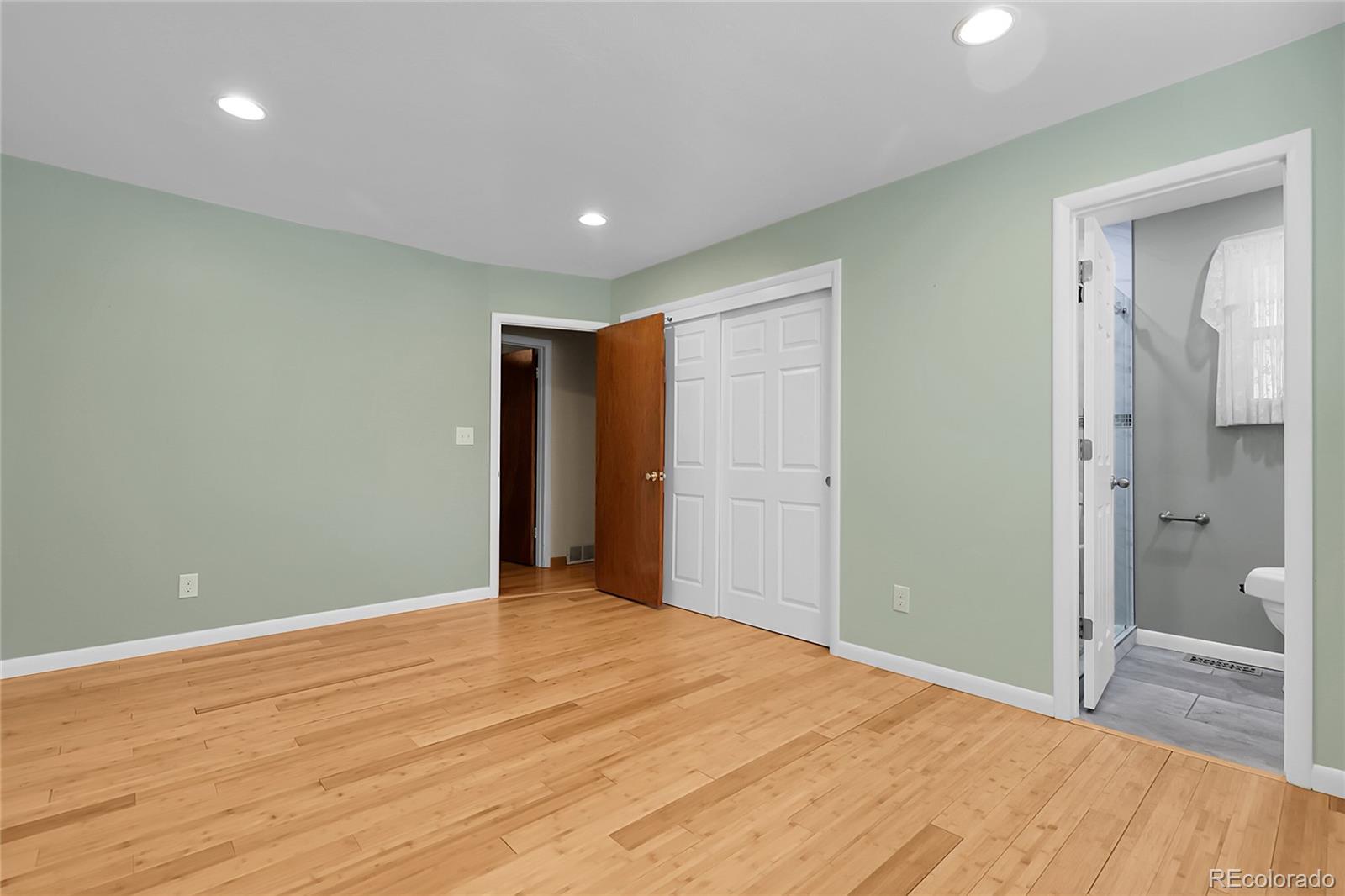 MLS Image #11 for 1160  johnson street,lakewood, Colorado