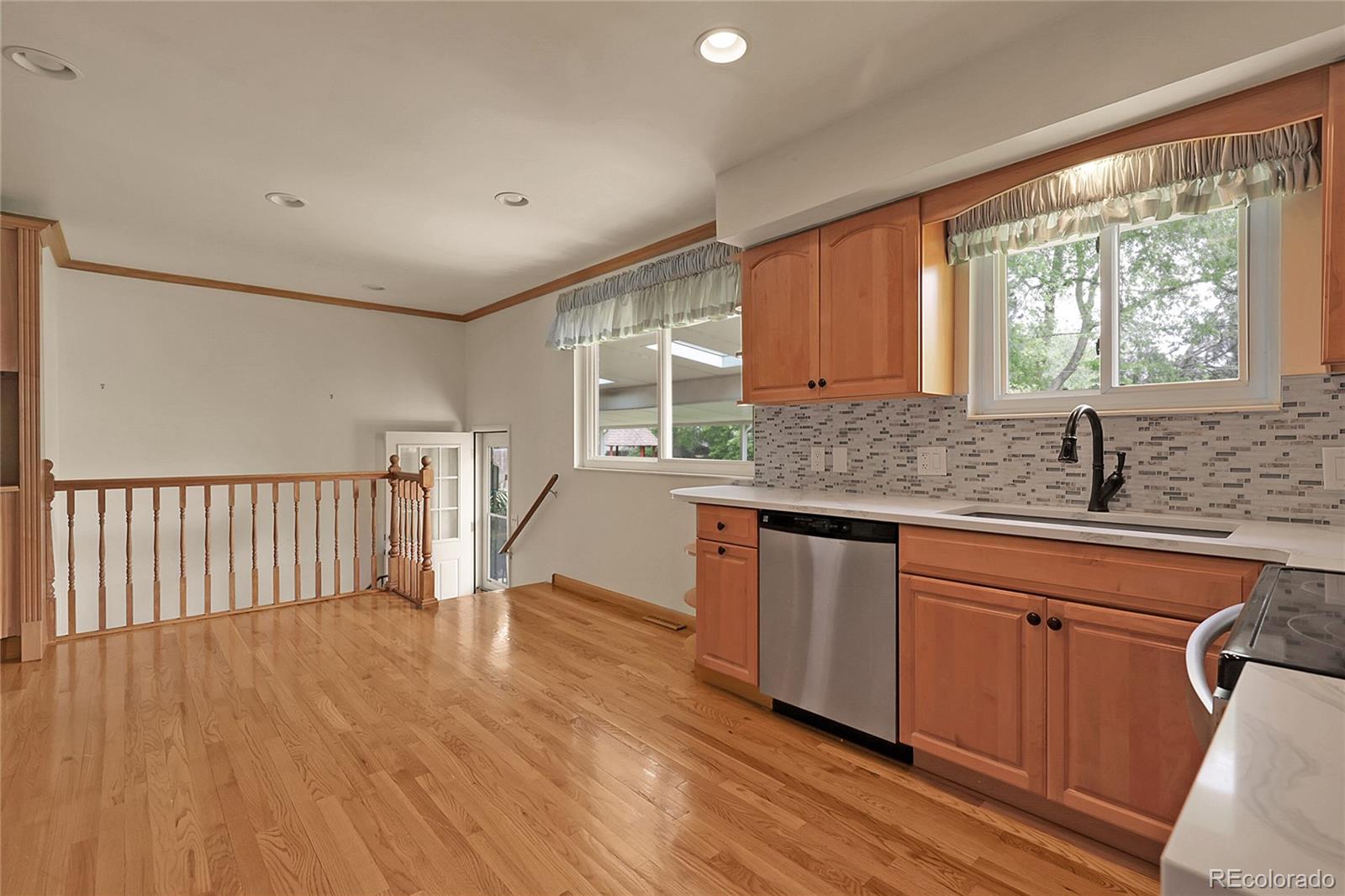 MLS Image #6 for 1160  johnson street,lakewood, Colorado