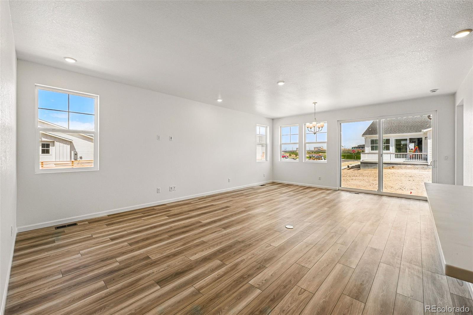 MLS Image #13 for 3401 n denali street,aurora, Colorado