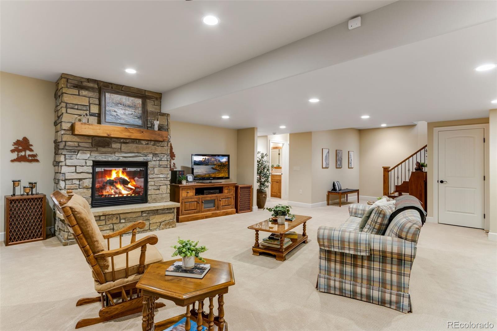 MLS Image #37 for 7992  rising sun court,windsor, Colorado