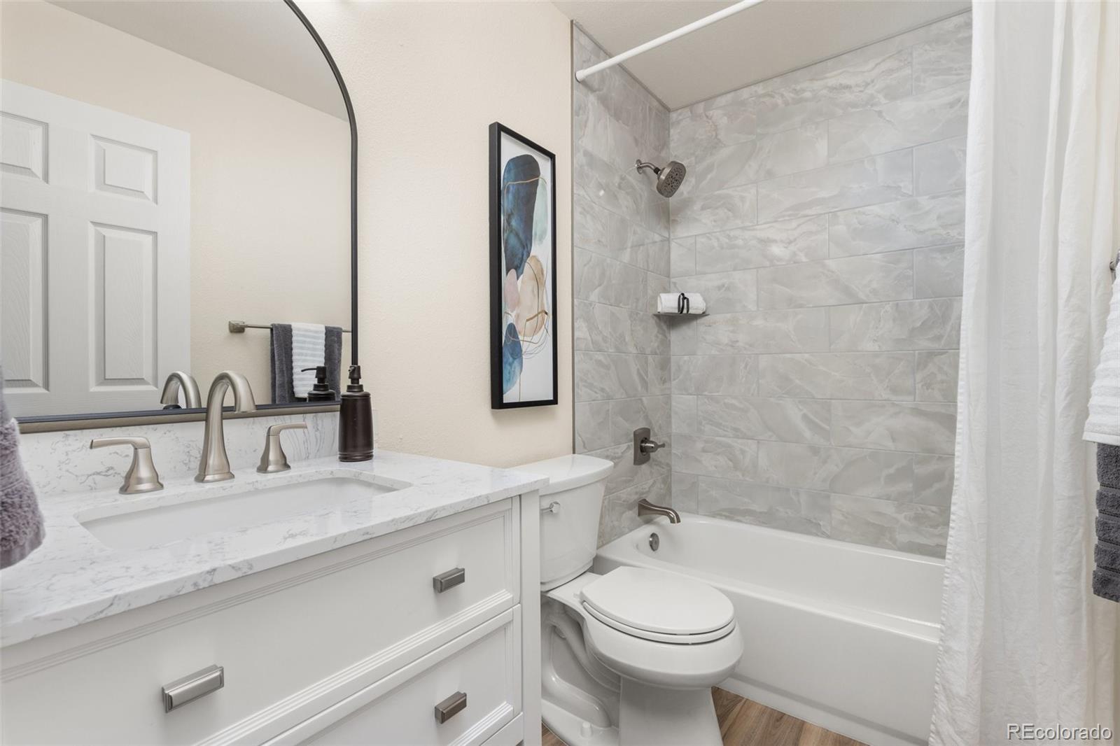 MLS Image #18 for 5733 s yakima way,aurora, Colorado