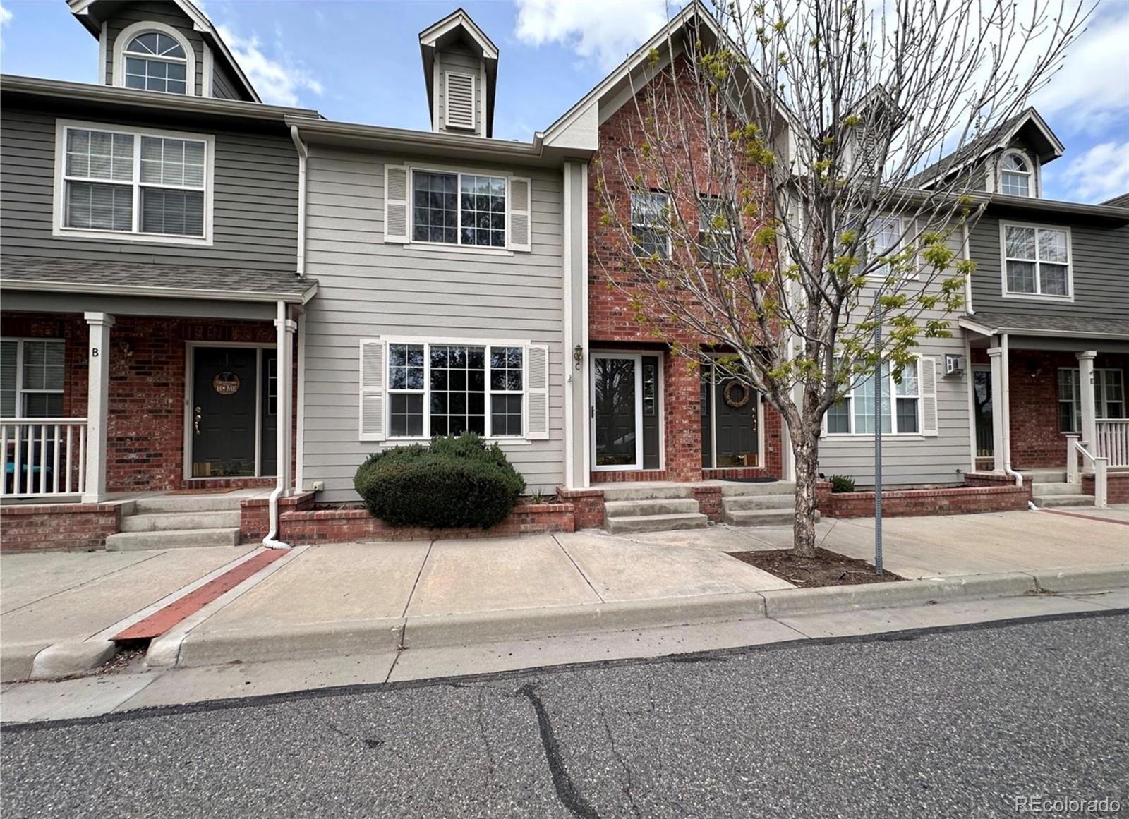 MLS Image #0 for 438 n parkside drive,longmont, Colorado