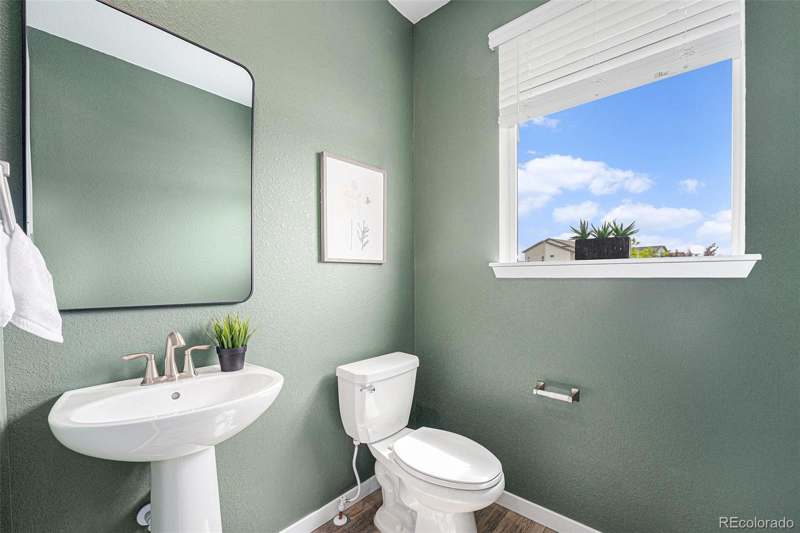 MLS Image #12 for 2054 s upham way,denver, Colorado