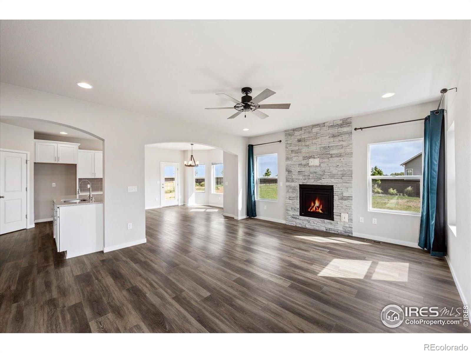 MLS Image #6 for 1711  lazear street,loveland, Colorado