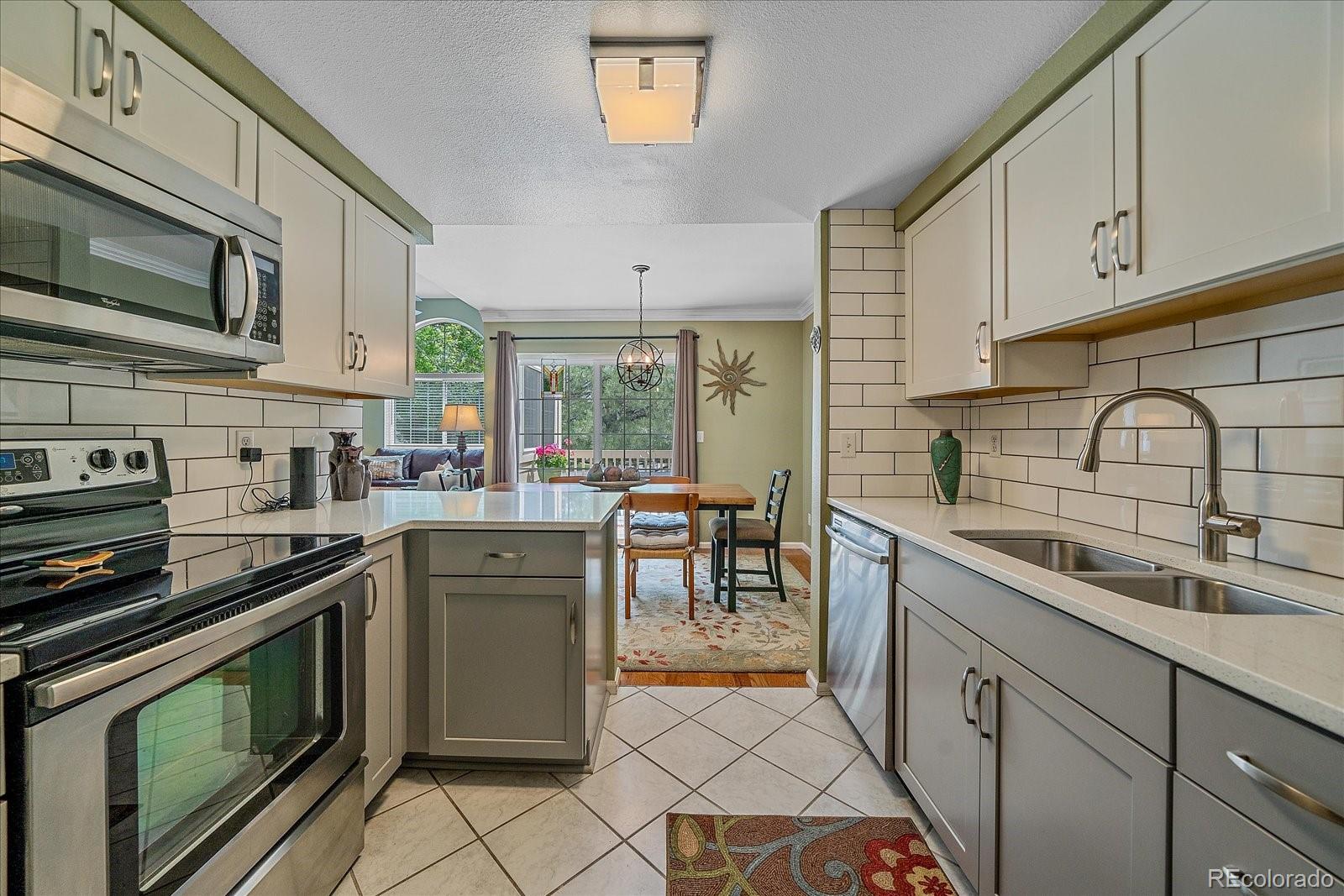 MLS Image #18 for 10389 w fair avenue,littleton, Colorado