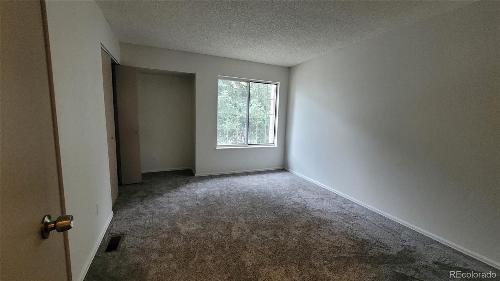 MLS Image #10 for 1818 s quebec way,denver, Colorado