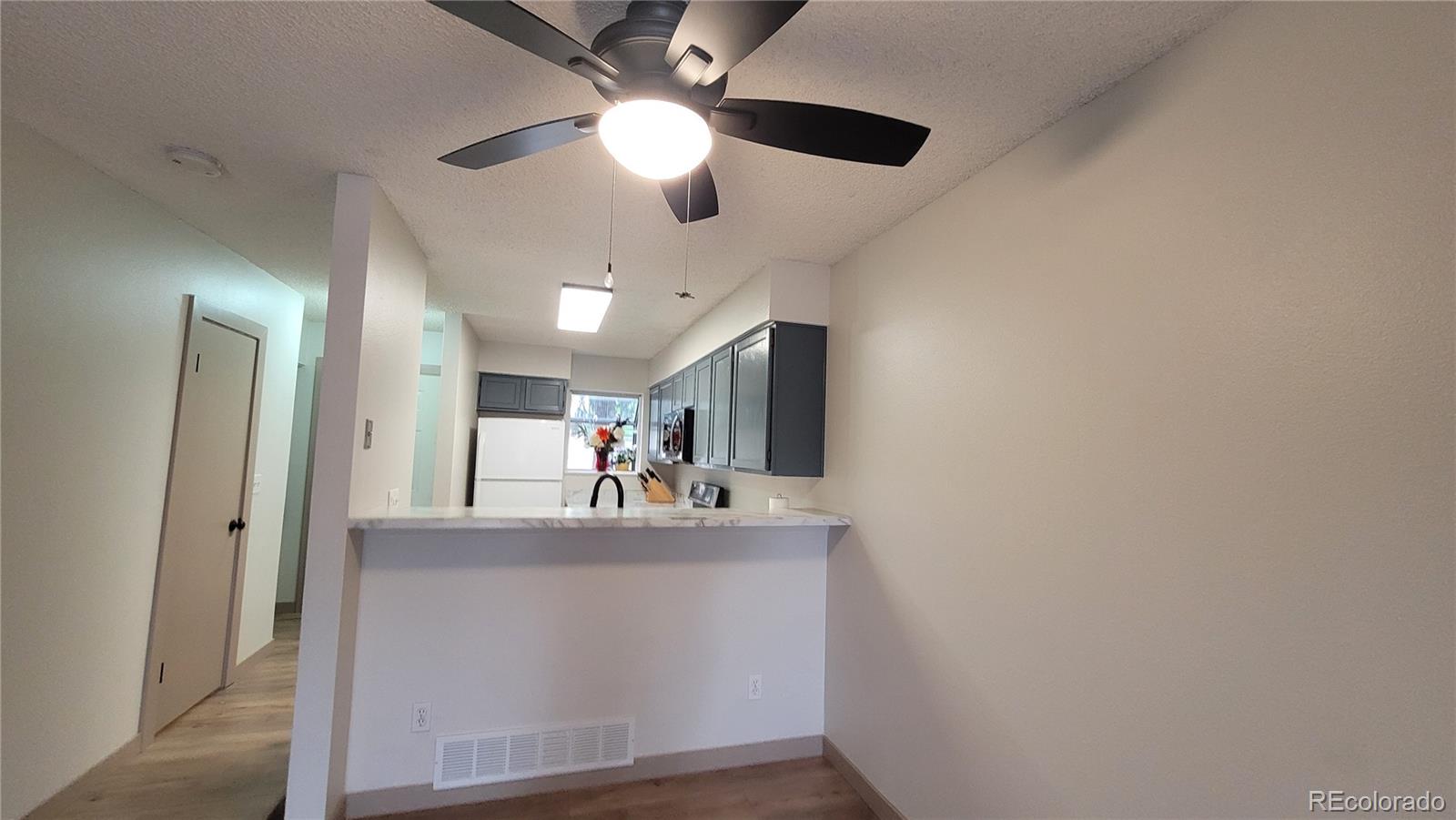 MLS Image #24 for 1818 s quebec way,denver, Colorado