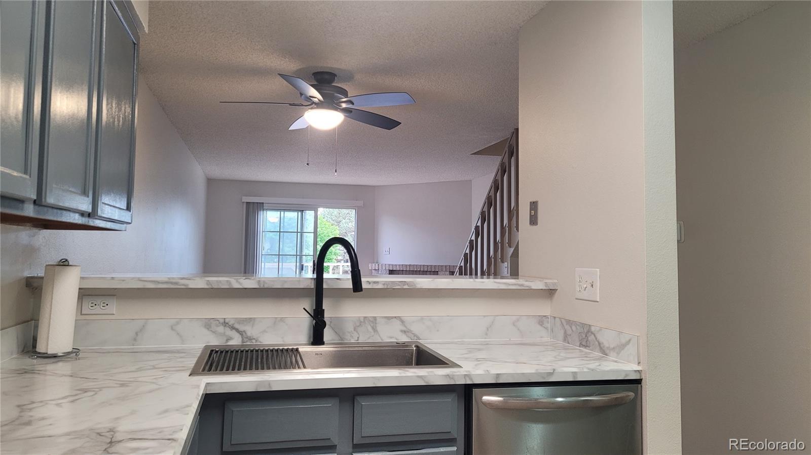 MLS Image #3 for 1818 s quebec way,denver, Colorado