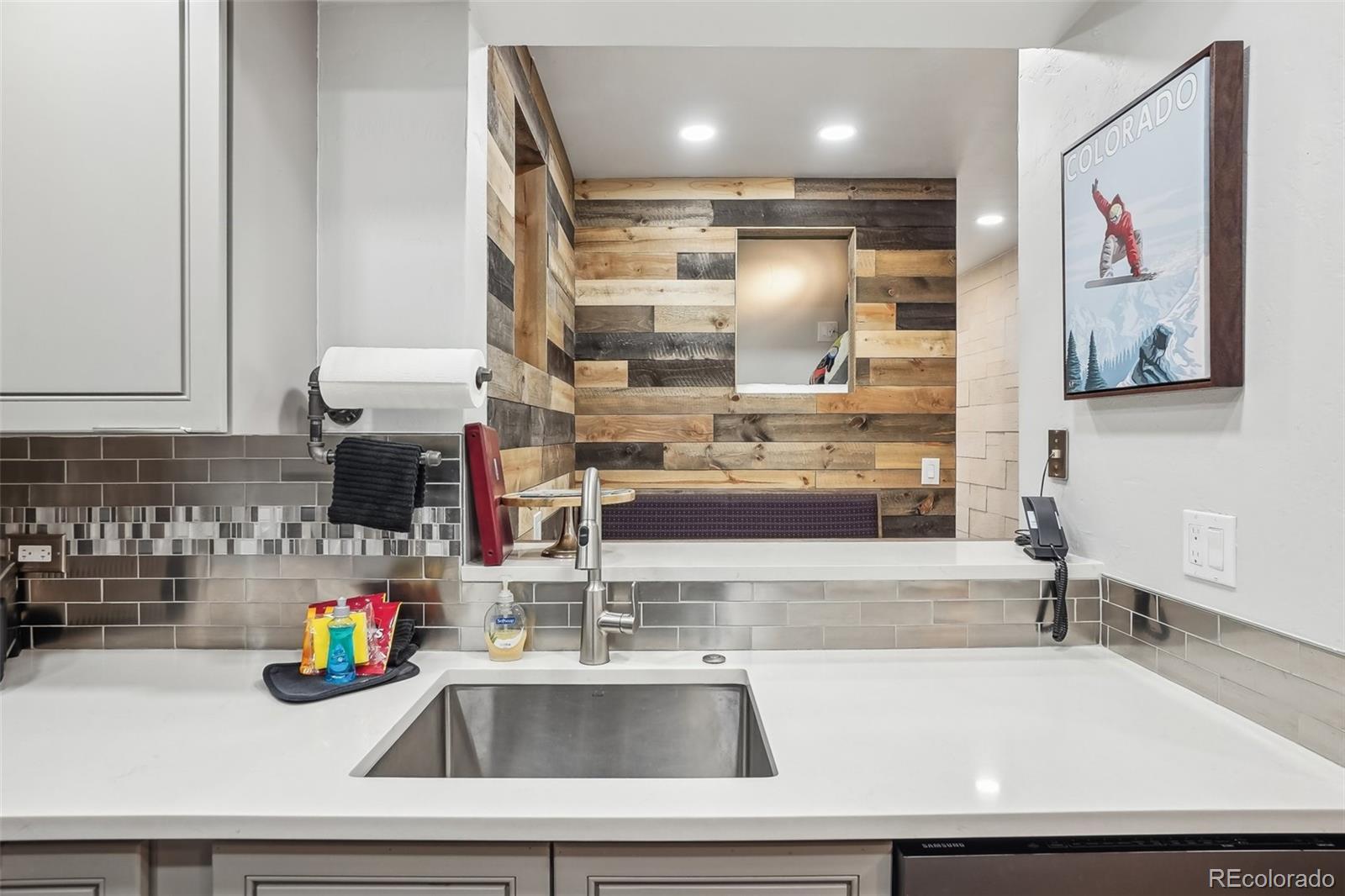 MLS Image #11 for 645 s park avenue 302,breckenridge, Colorado