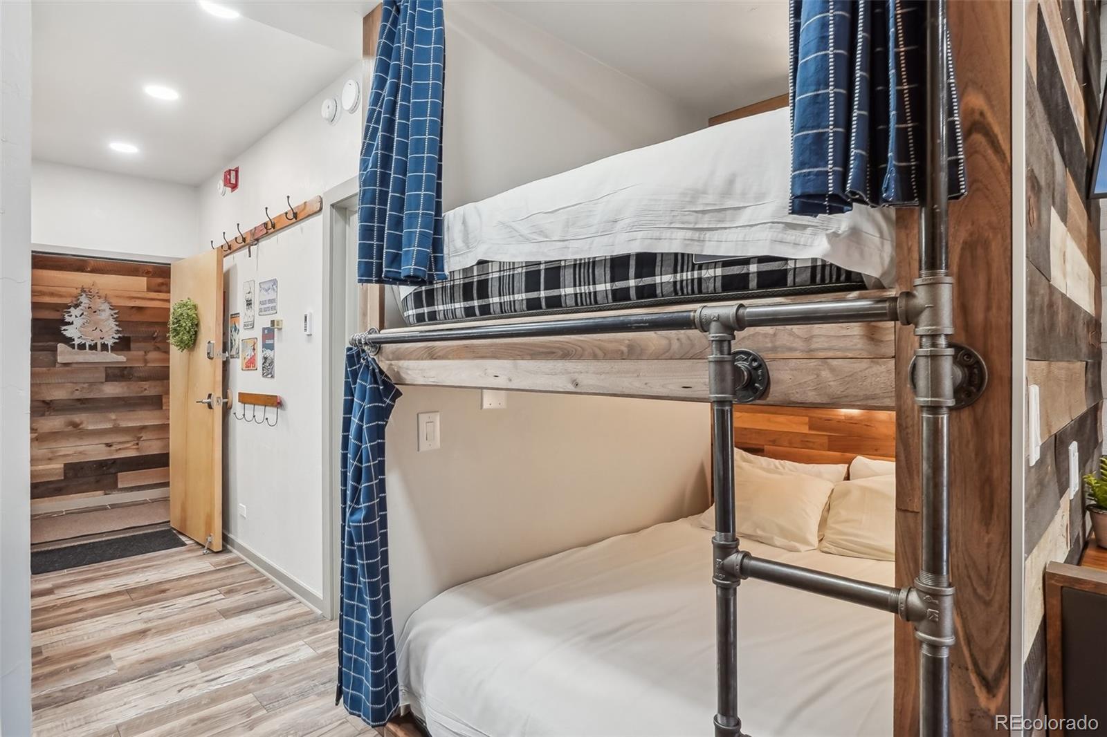MLS Image #34 for 645 s park avenue 302,breckenridge, Colorado