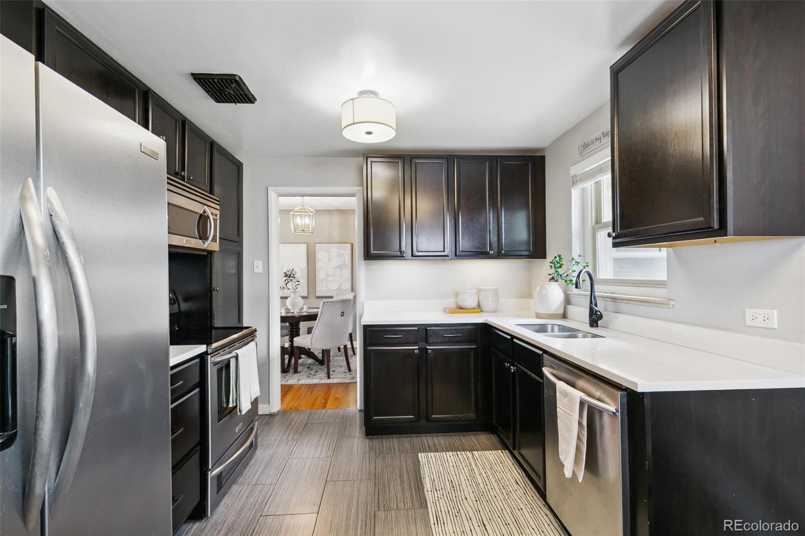 MLS Image #11 for 1060 s harrison street,denver, Colorado
