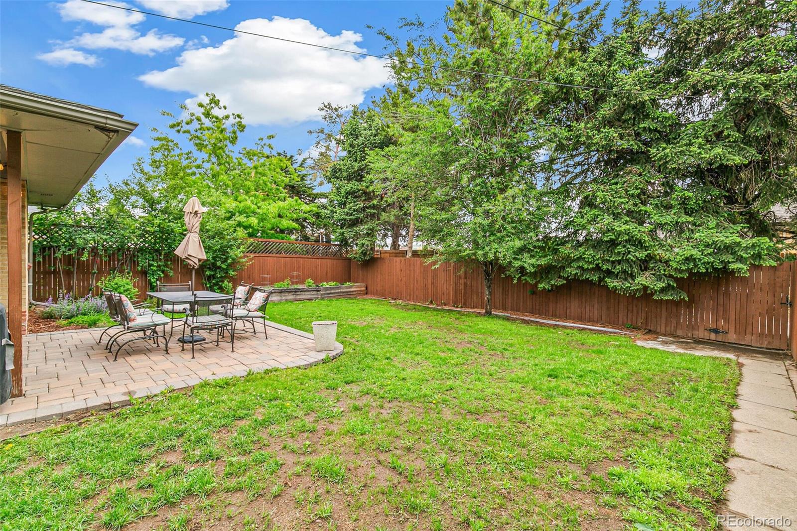 MLS Image #31 for 1060 s harrison street,denver, Colorado