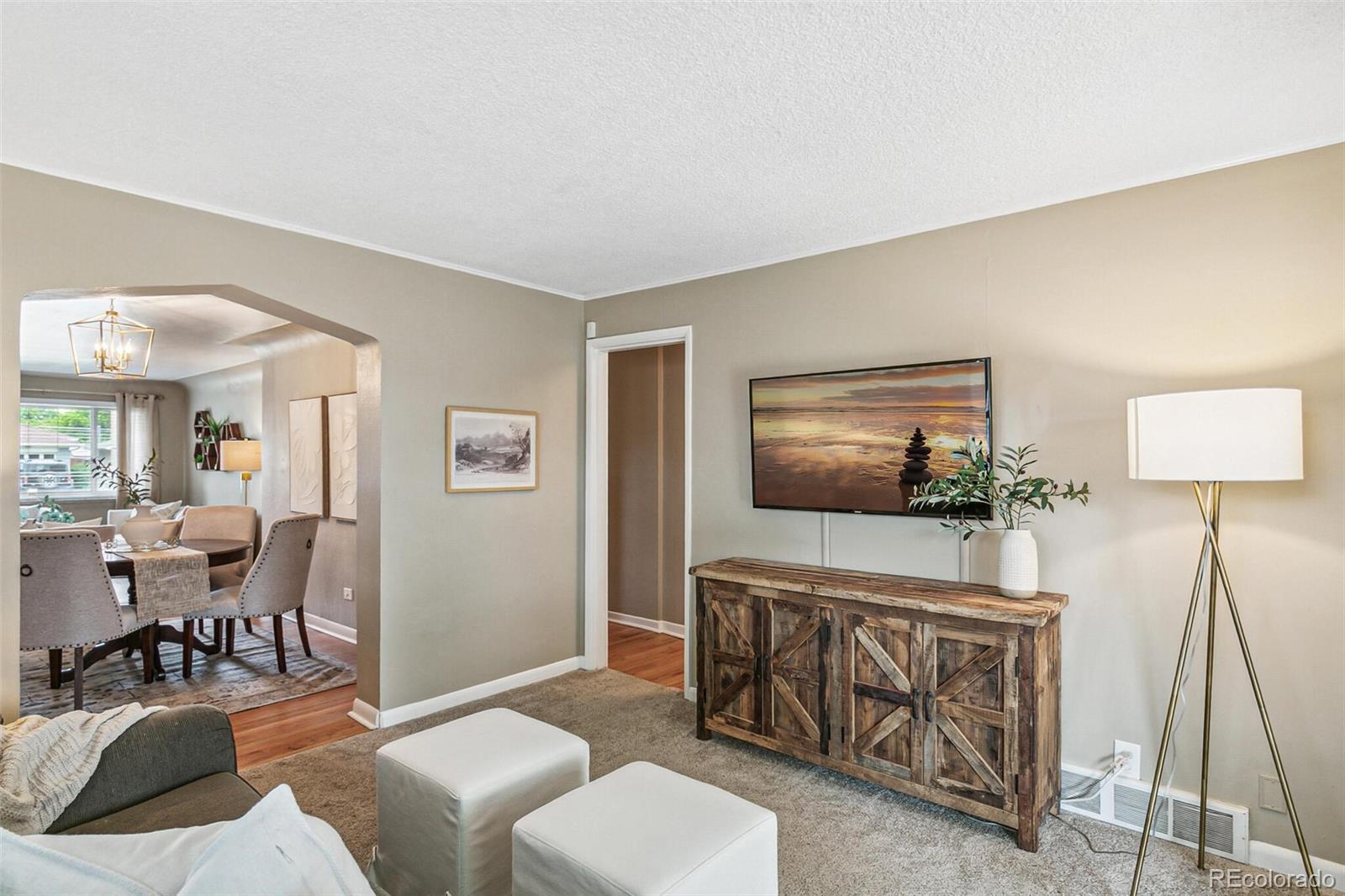 MLS Image #9 for 1060 s harrison street,denver, Colorado