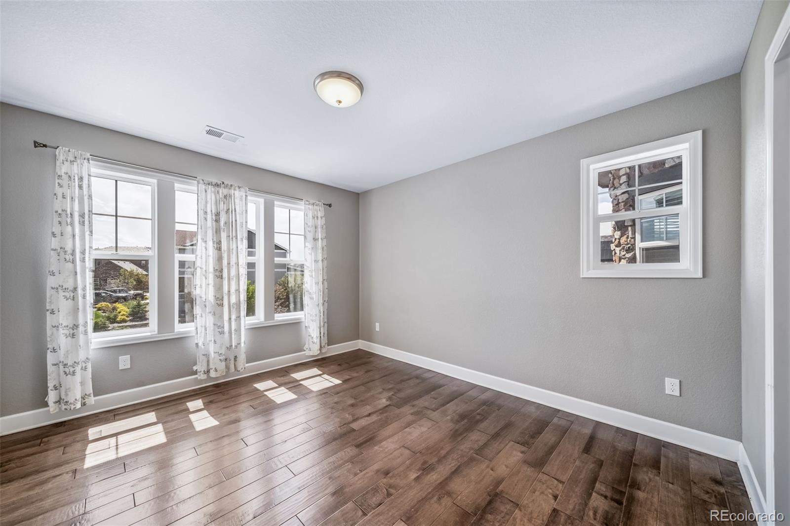 MLS Image #31 for 7720 s queensburg way,aurora, Colorado