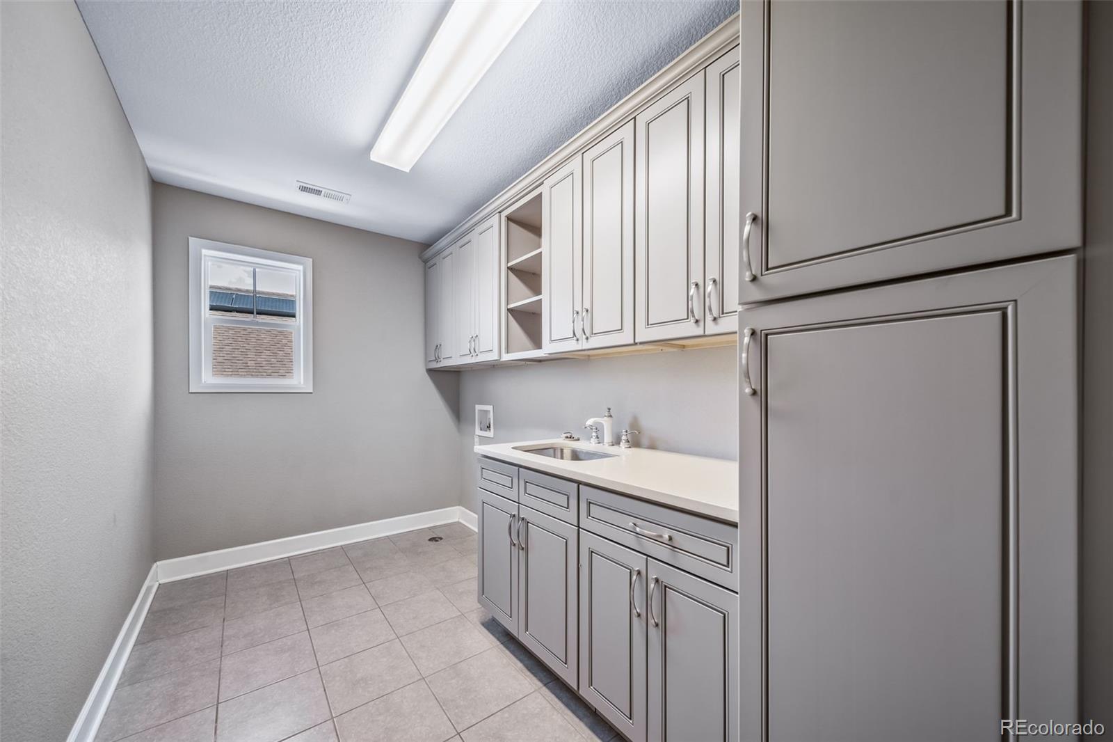 MLS Image #36 for 7720 s queensburg way,aurora, Colorado