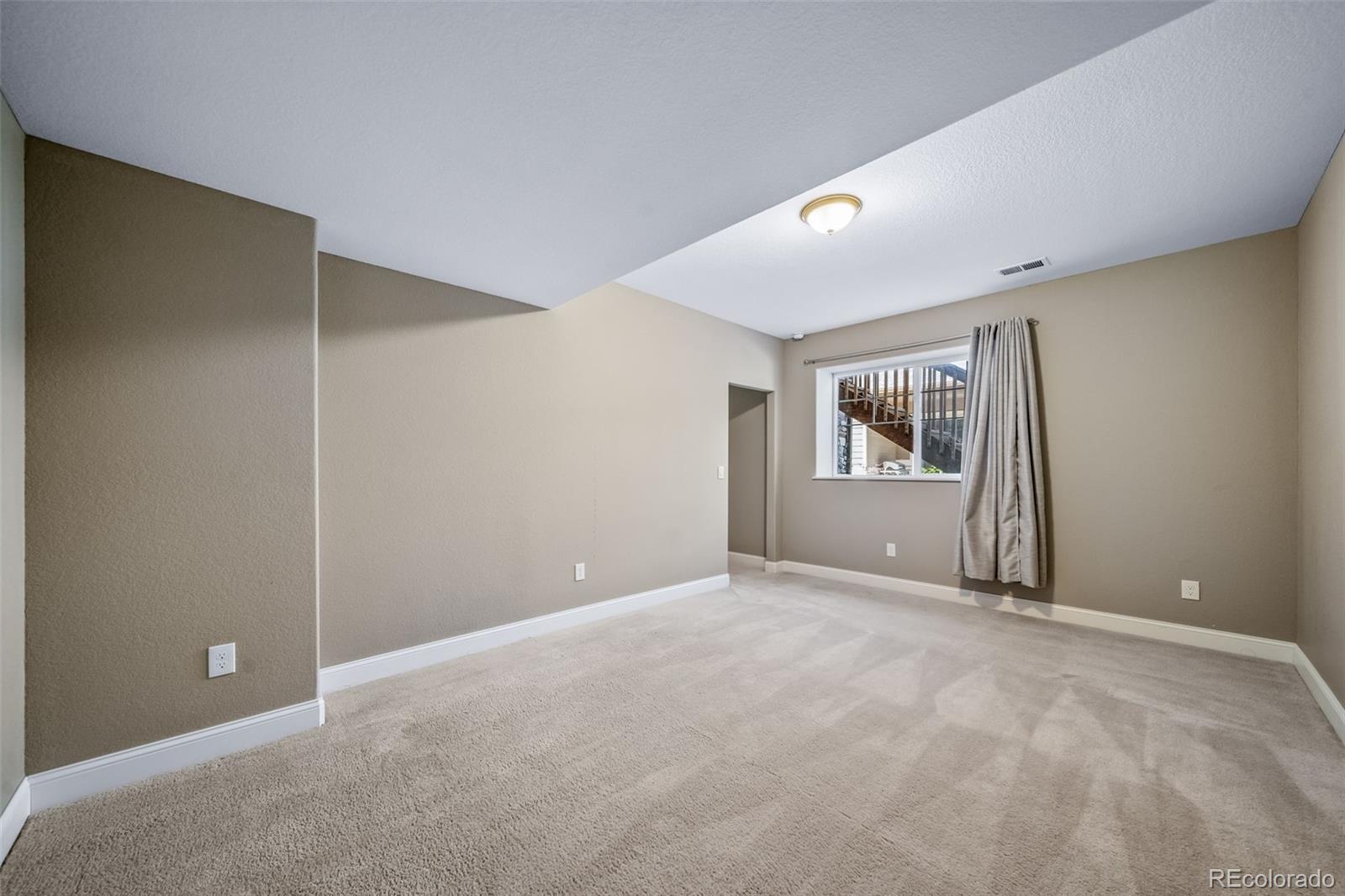MLS Image #43 for 7720 s queensburg way,aurora, Colorado