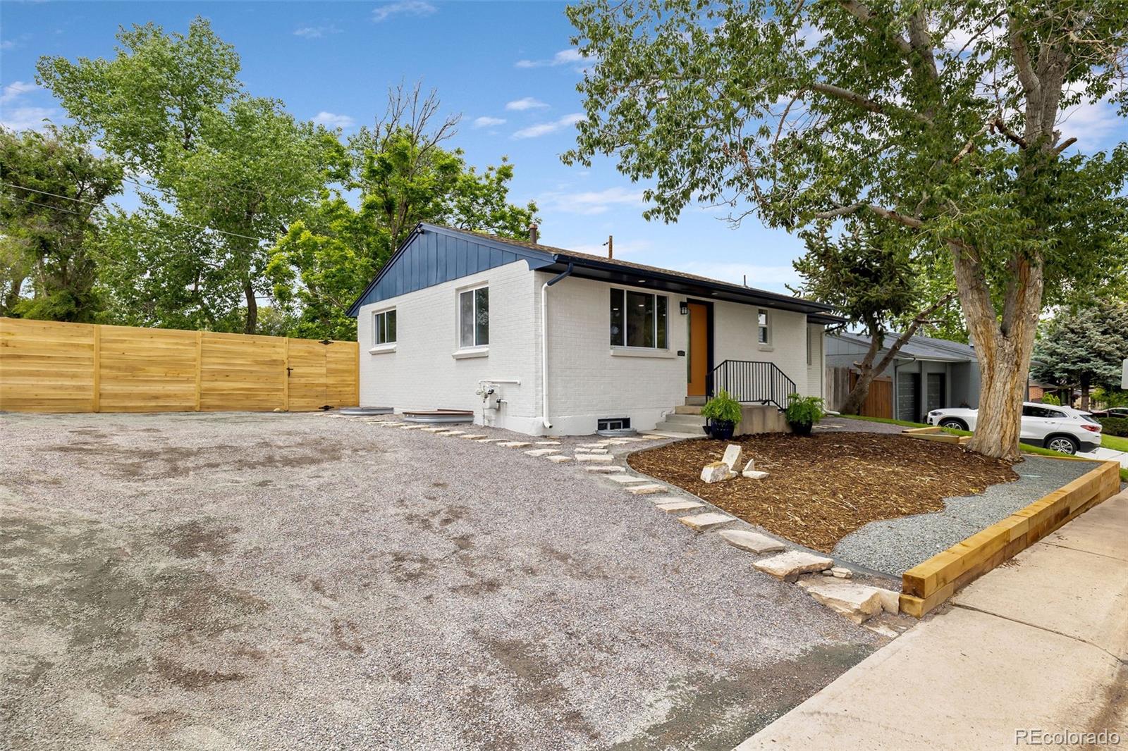 MLS Image #1 for 5573 s huron street,littleton, Colorado