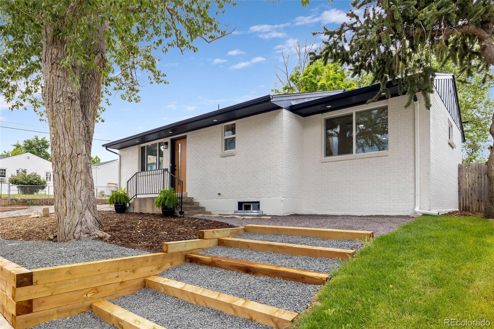 MLS Image #2 for 5573 s huron street,littleton, Colorado