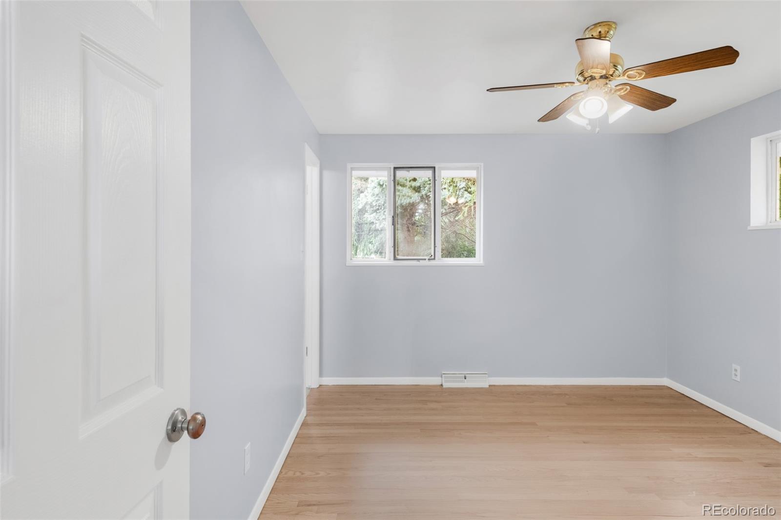 MLS Image #13 for 5099 s linden drive,englewood, Colorado
