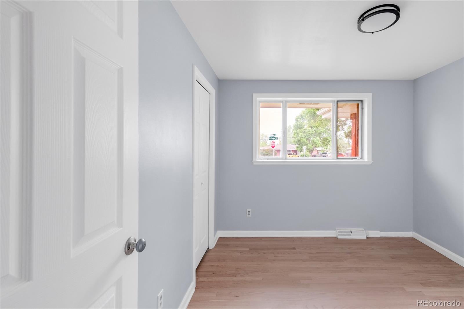 MLS Image #14 for 5099 s linden drive,englewood, Colorado