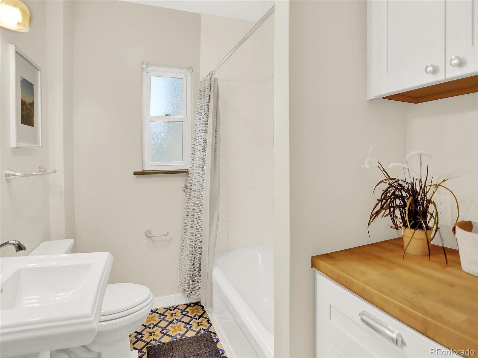 MLS Image #24 for 1247  dexter street,denver, Colorado