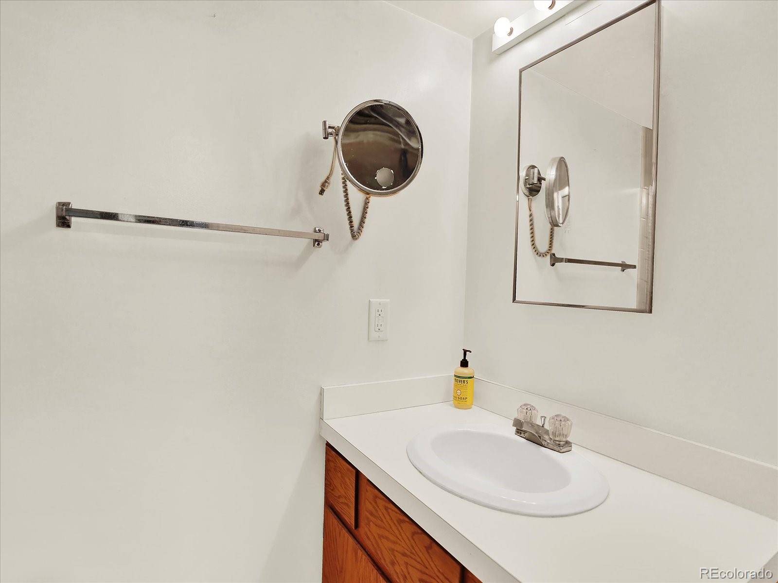MLS Image #33 for 1247  dexter street,denver, Colorado