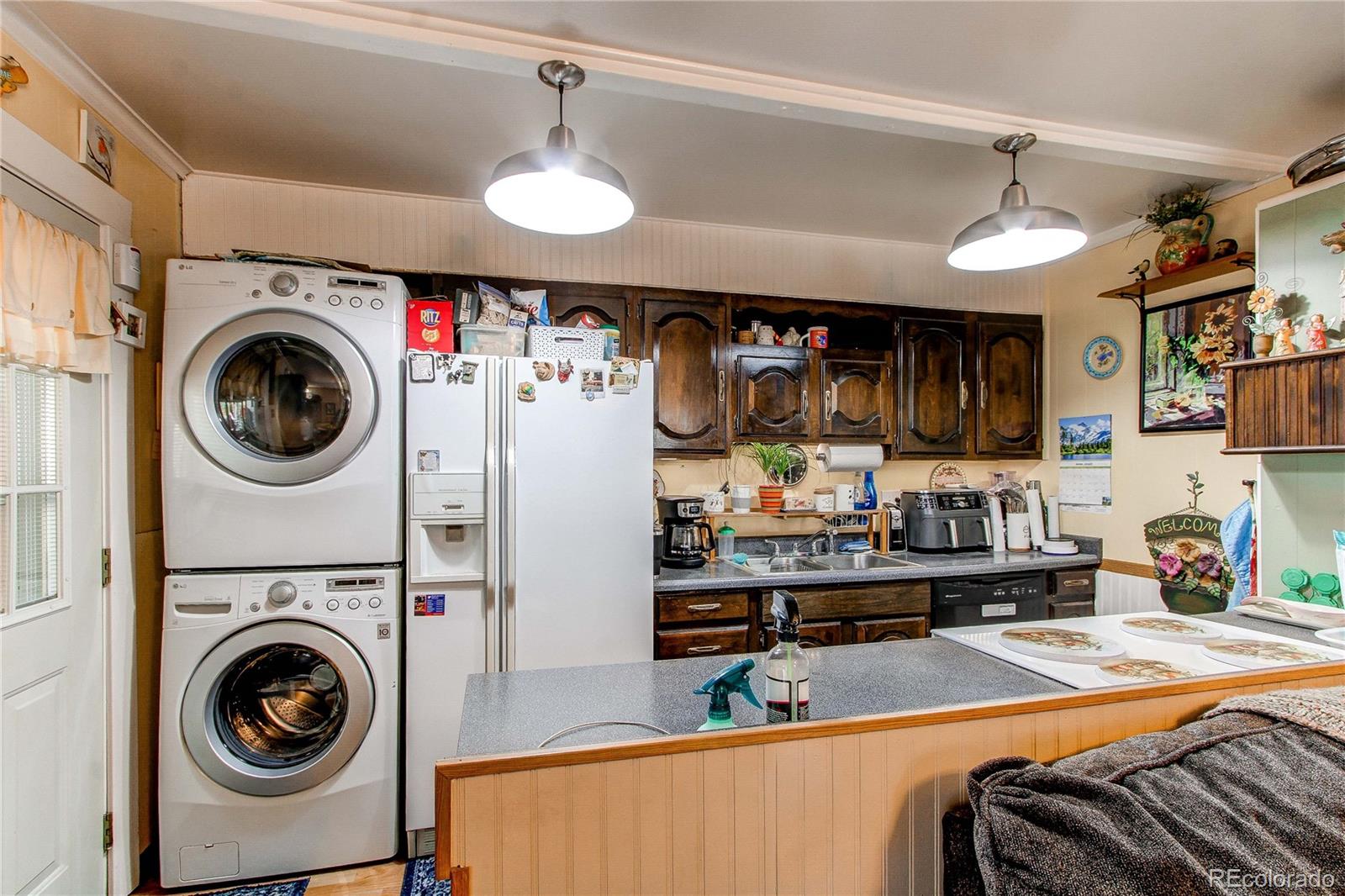 MLS Image #15 for 840  essex drive,denver, Colorado