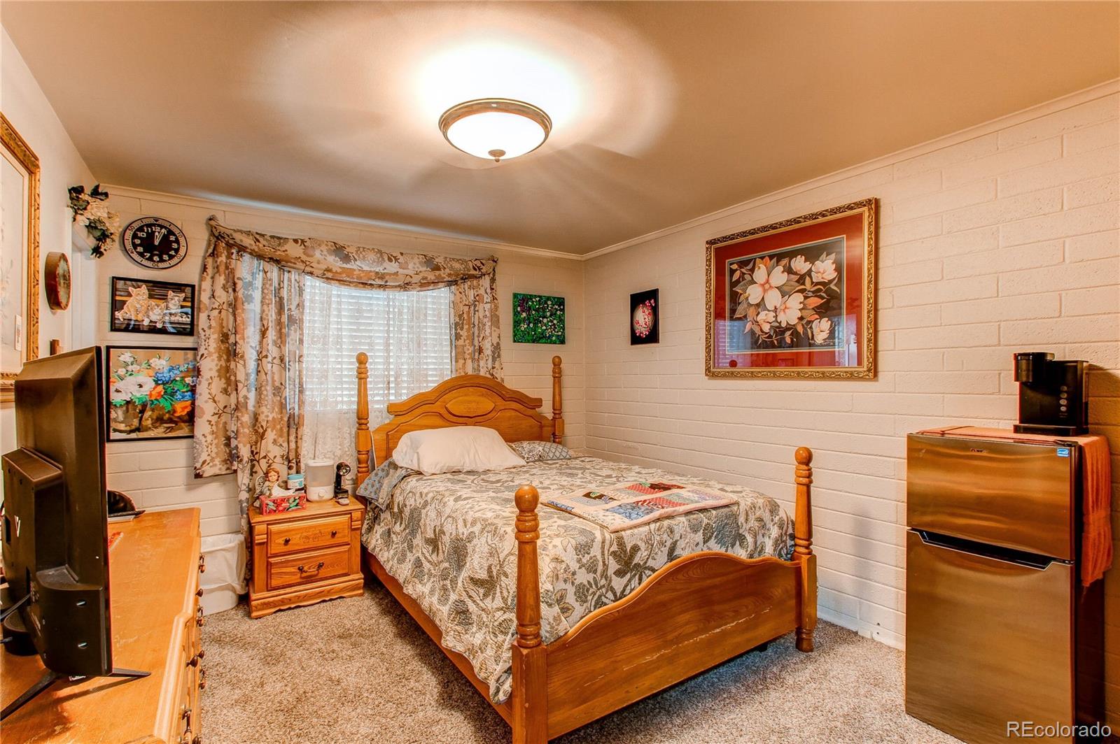 MLS Image #16 for 840  essex drive,denver, Colorado