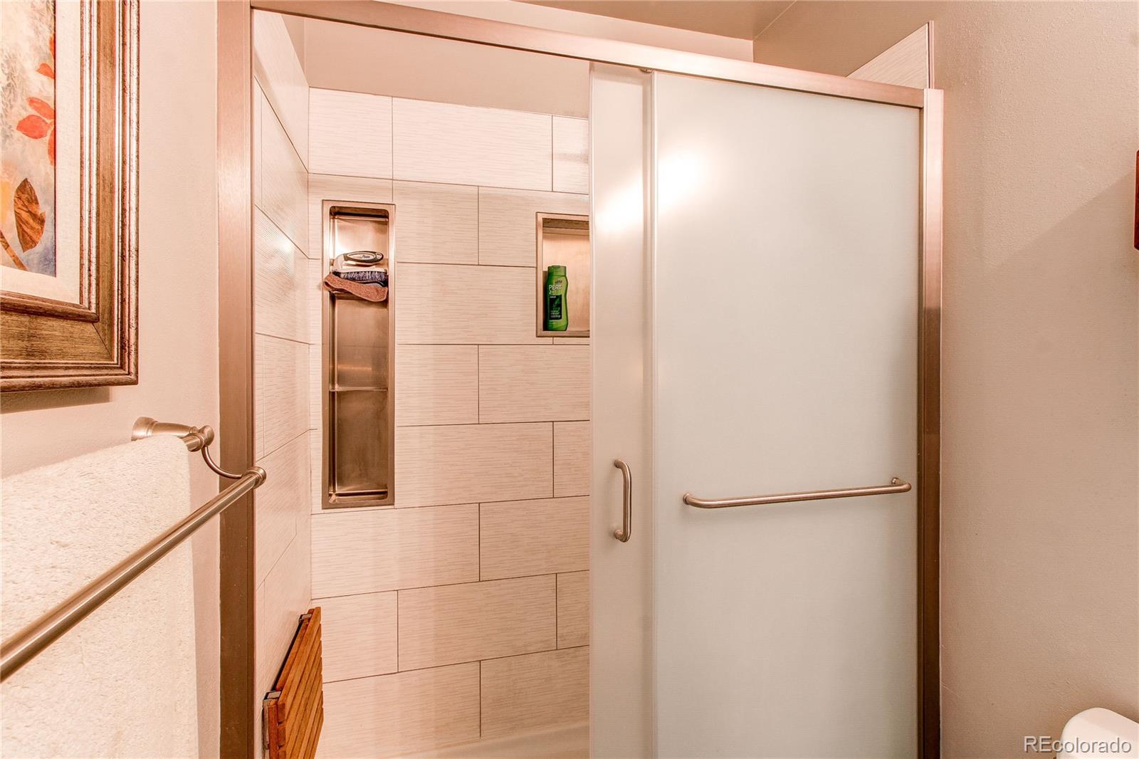 MLS Image #25 for 840  essex drive,denver, Colorado