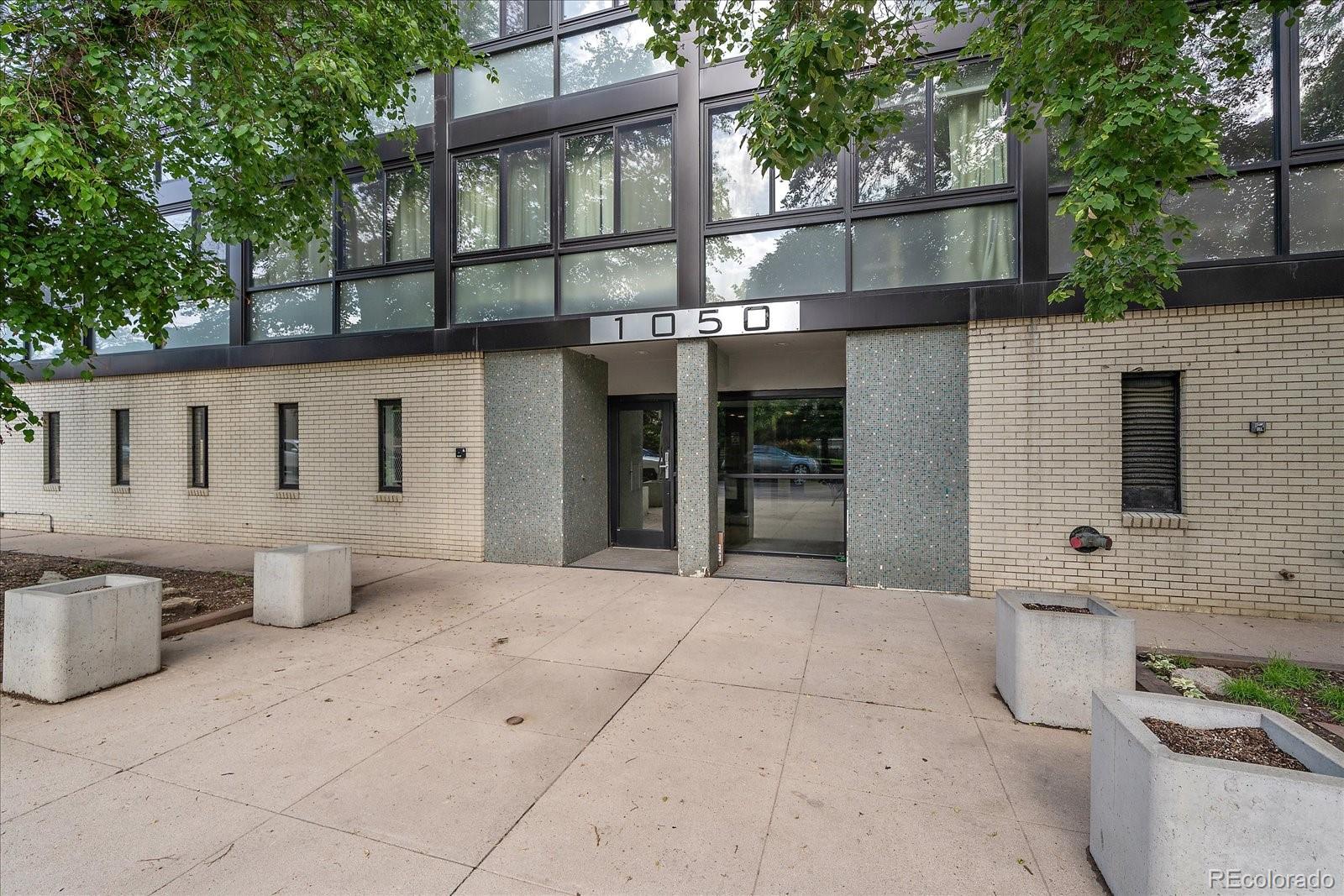 MLS Image #17 for 1050 n corona street,denver, Colorado