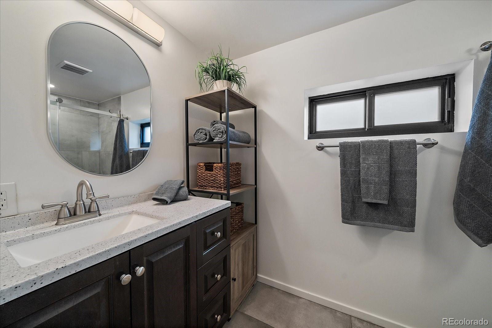 MLS Image #9 for 1050 n corona street,denver, Colorado