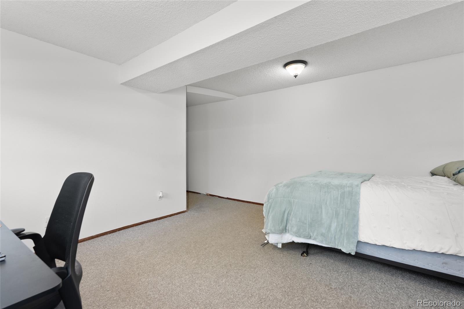 MLS Image #21 for 18771  mexico drive,aurora, Colorado