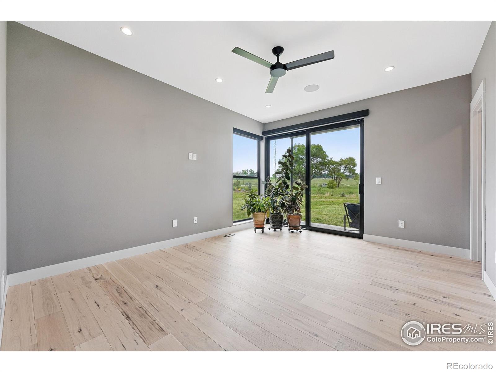 MLS Image #2 for 1563  spring creek crossing,lafayette, Colorado