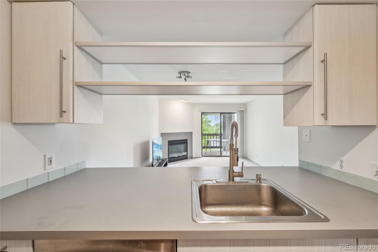 MLS Image #12 for 2727  folsom street,boulder, Colorado