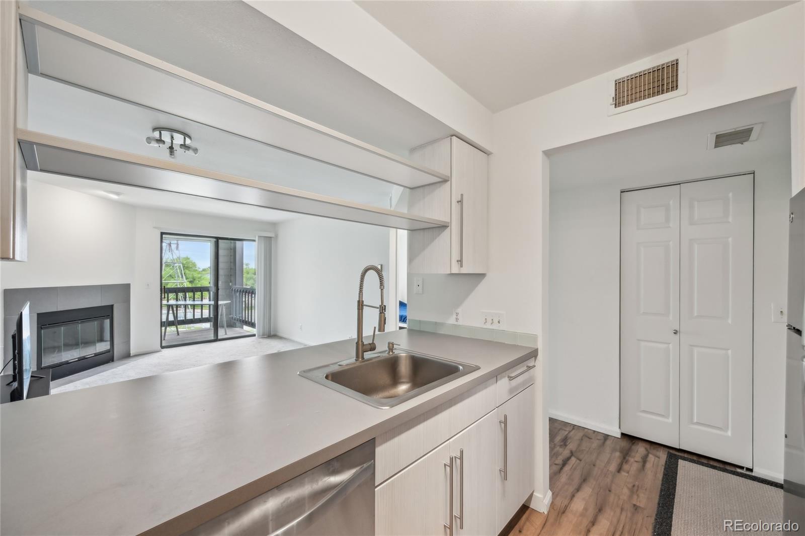 MLS Image #7 for 2727  folsom street,boulder, Colorado