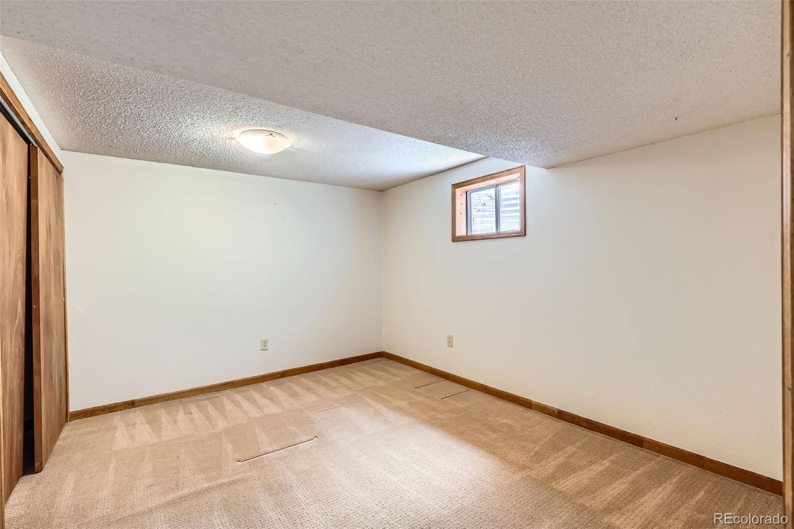 MLS Image #25 for 10365 e weaver circle,englewood, Colorado