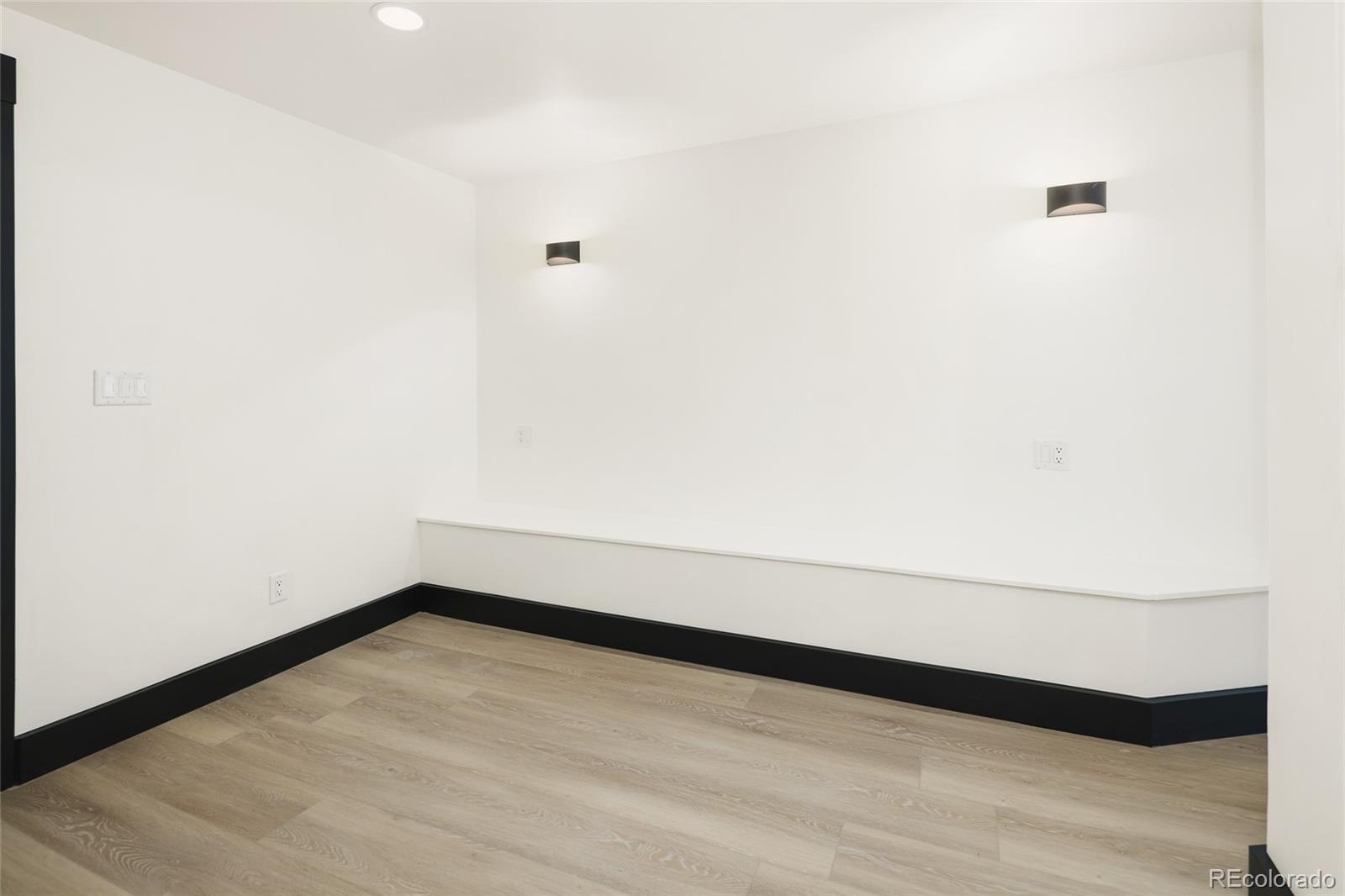 MLS Image #23 for 3731 n race street,denver, Colorado