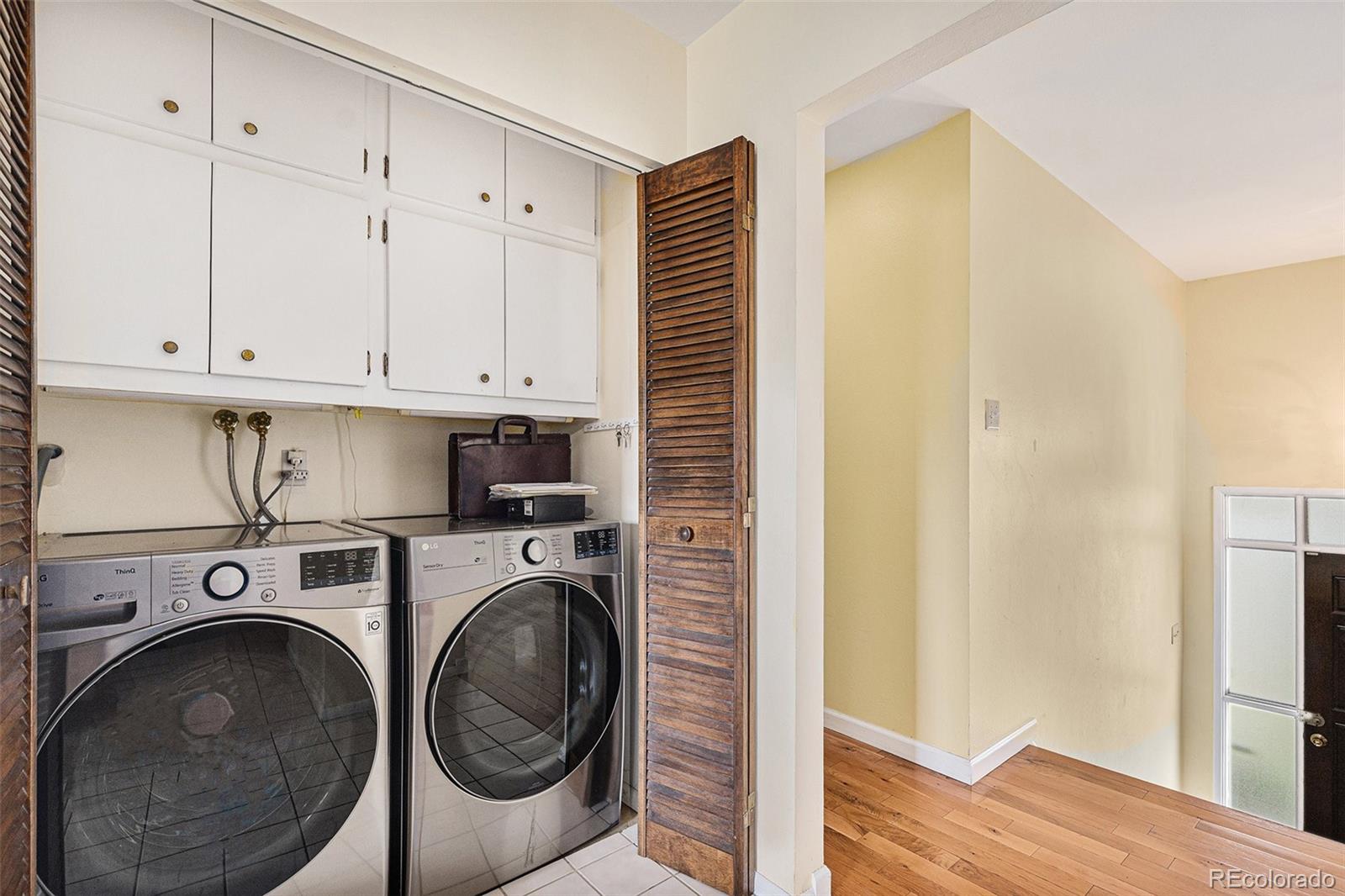 MLS Image #19 for 2743 s reading court,denver, Colorado