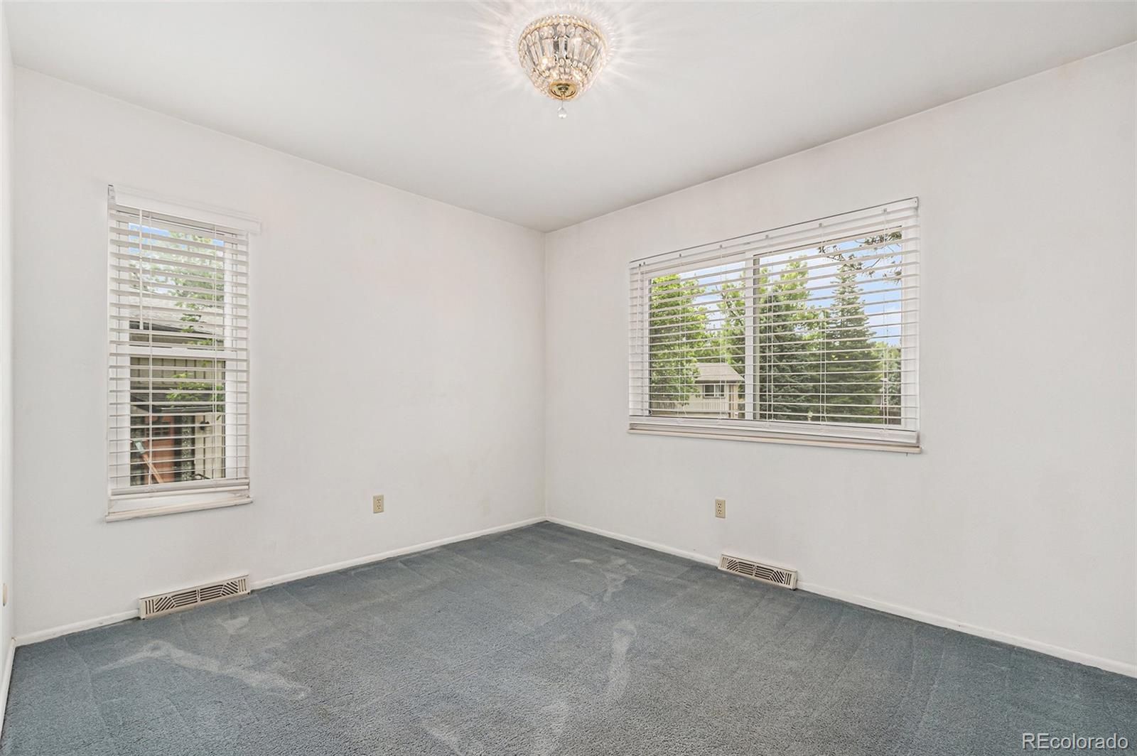 MLS Image #20 for 2743 s reading court,denver, Colorado