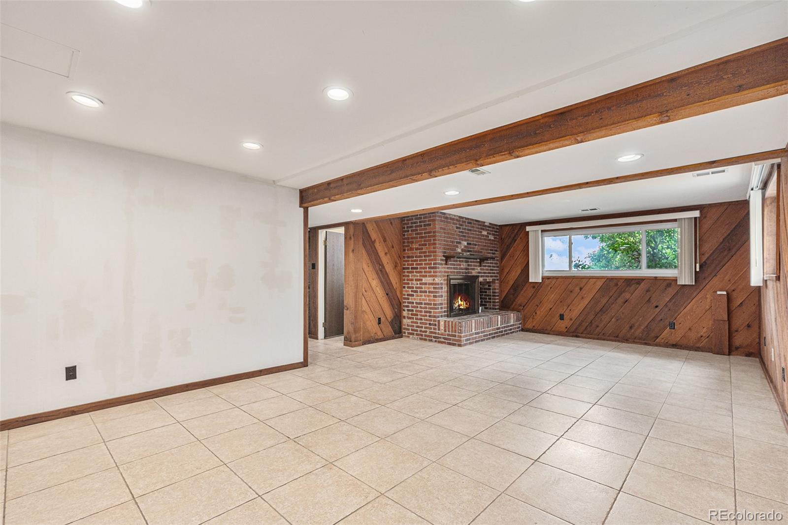 MLS Image #29 for 2743 s reading court,denver, Colorado